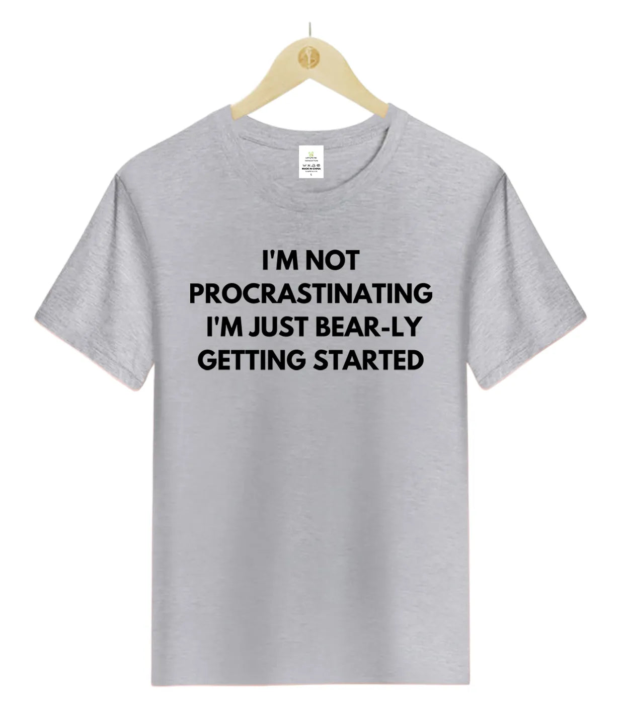 I'M NOT PROCRASTINATING-T-Shirt