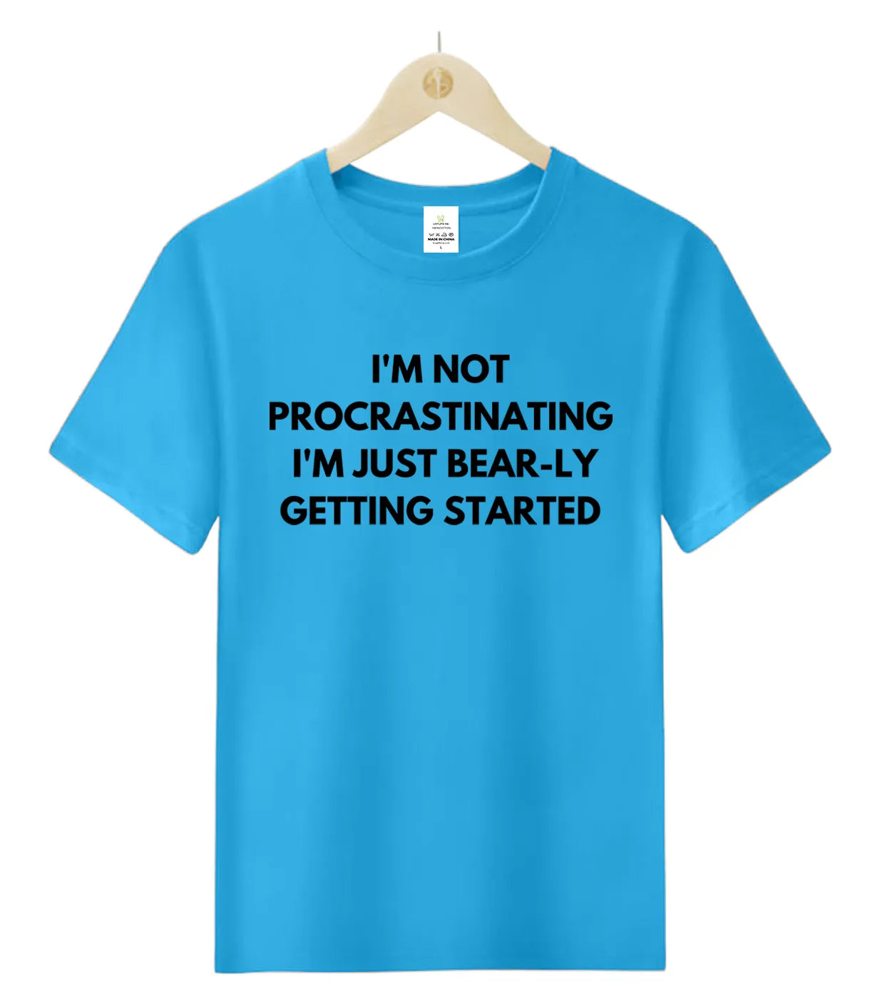 I'M NOT PROCRASTINATING-T-Shirt